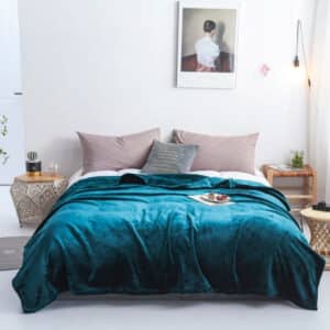 Manta de lã luxuosa na cor azul pato